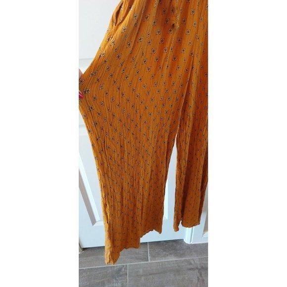 Patrons of Peace Womens Yellow Mustard Flutter Sleeve Jumpsuit Size S Back Tie - Picture 4 of 11